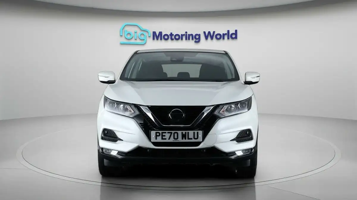 2020-nissan-qashqai-13-dig-t-acenta-premium-140ps-big-2