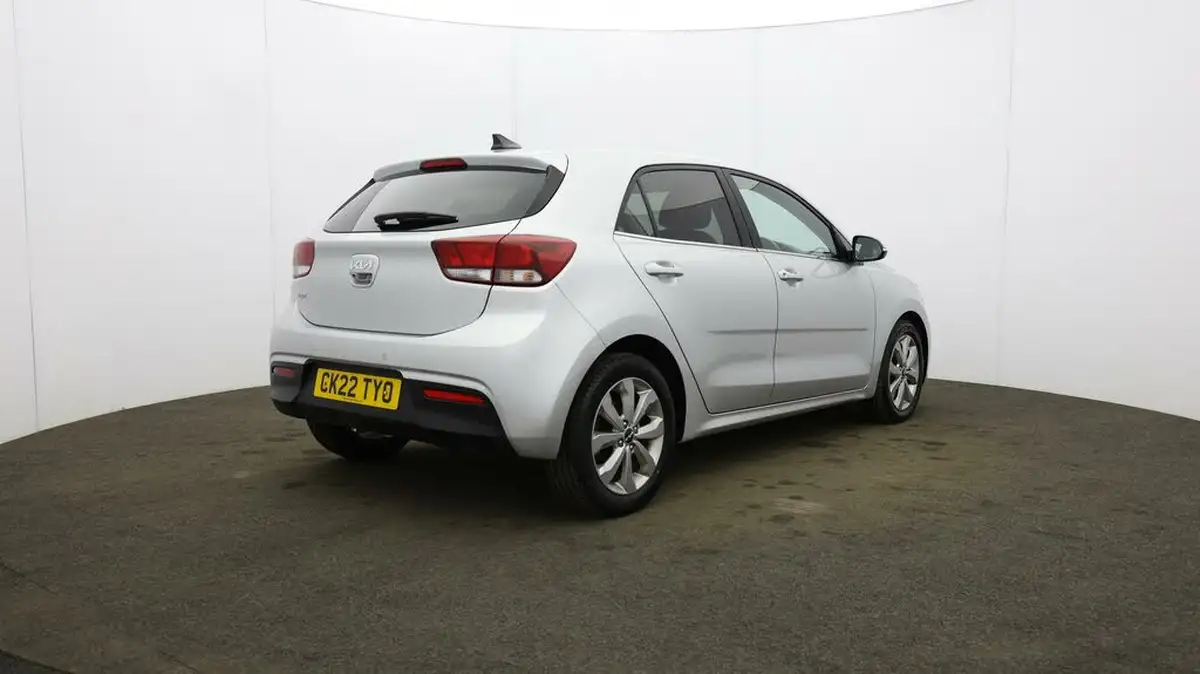 2022-kia-rio-10-t-gdi-3-big-57