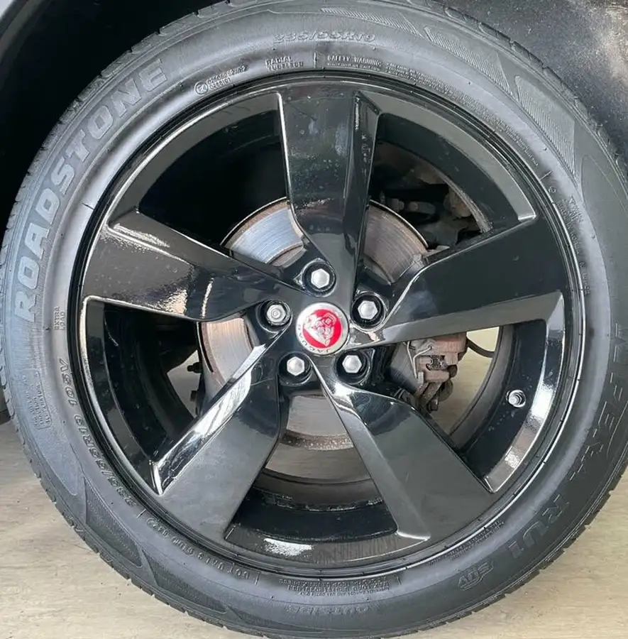 2019-jaguar-e-pace-20-i4d-r-dynamic-se-150ps-big-17