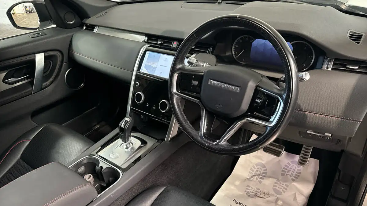 2021-land-rover-discovery-sport-20-d165-r-dynamic-s-plus-big-8