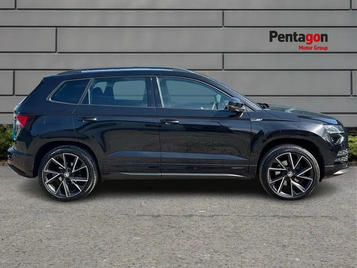 2020-skoda-karoq-20-tsi-sportline-big-13