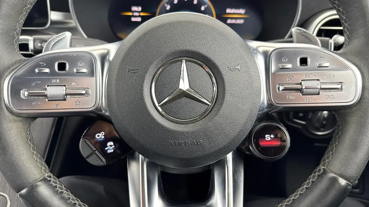 2021-mercedes-benz-c-class-big-21