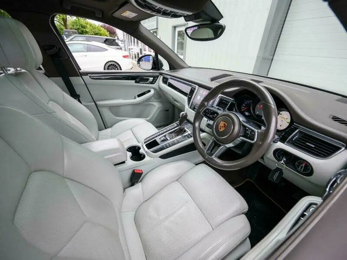 2017-porsche-macan-30td-s-ss-big-40