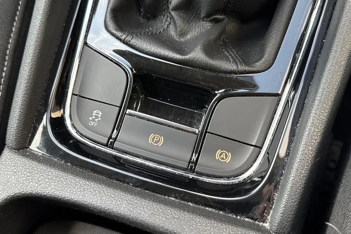 2019-skoda-karoq-20tdi-se-big-53