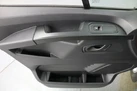 2022-renault-trafic-20dci-sl28-130-business-small-45