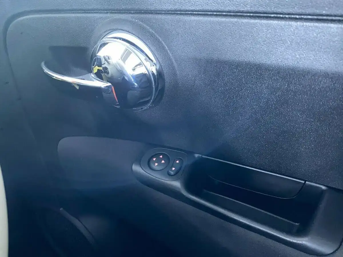 2018-fiat-500-12-lounge-big-21