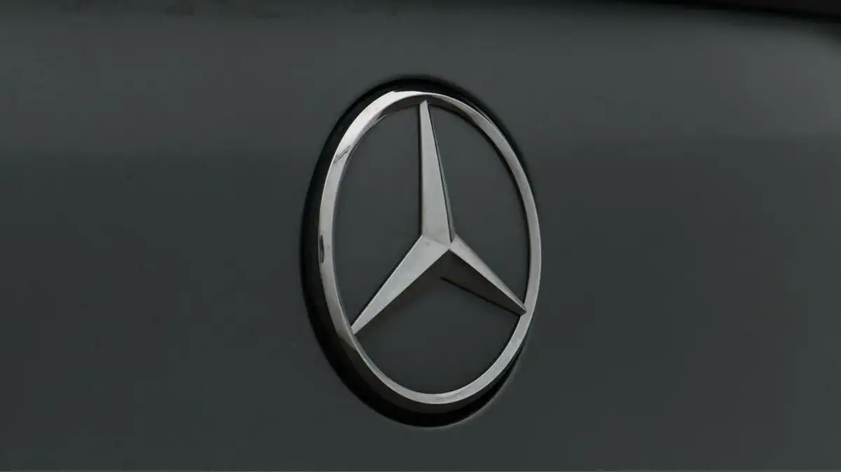 2022-mercedes-benz-eqc-e-eqc-400-amg-line-premium-plus-big-23