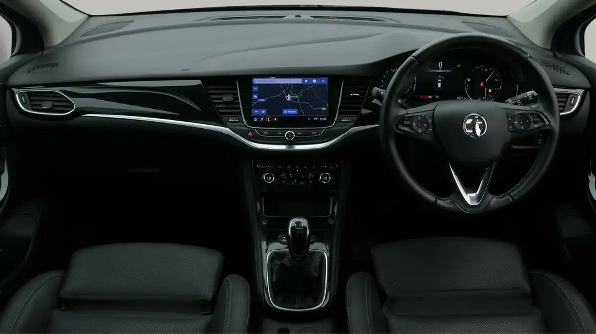 2020-vauxhall-astra-12-turbo-elite-nav-premium-big-13