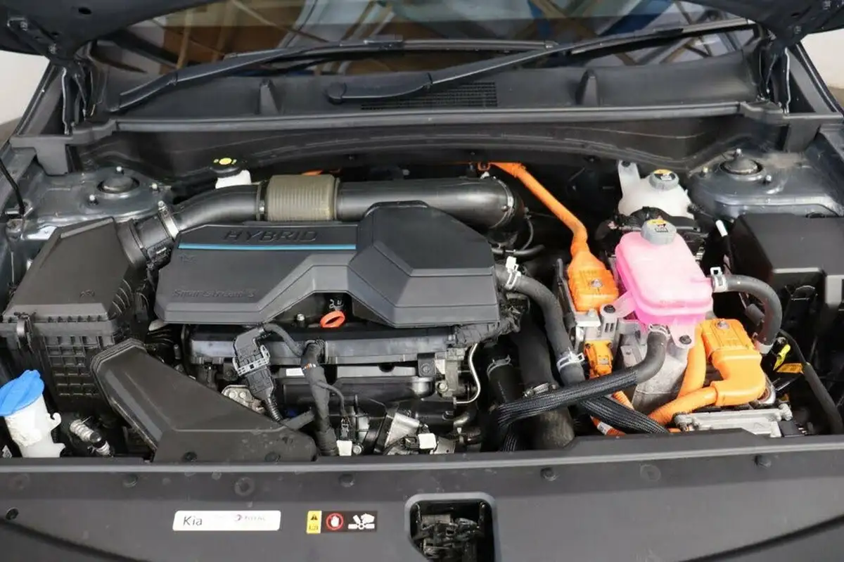 2022-kia-sportage-16-t-gdi-gt-line-226bhp-hev-1598cc-auto-big-14