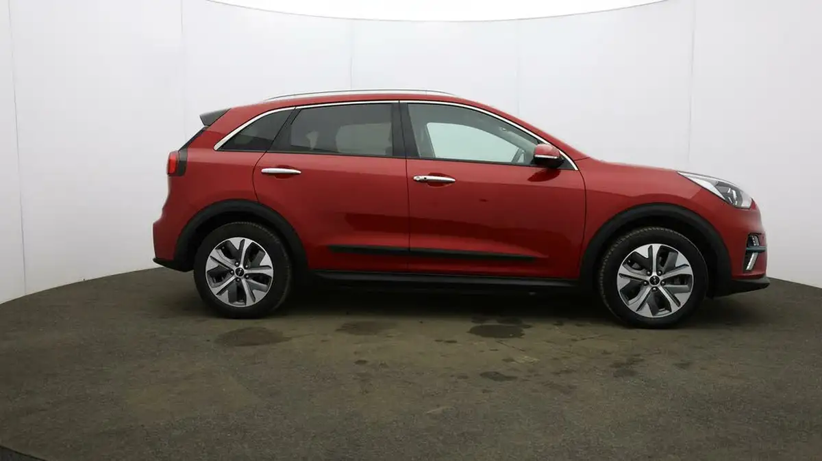 2022-kia-niro-ev-e-3-big-50