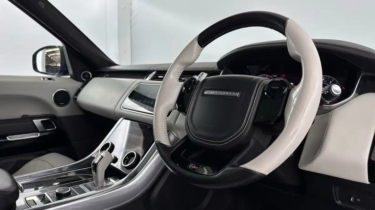 2019-land-rover-range-rover-sport-50v8-sc-svr-big-8