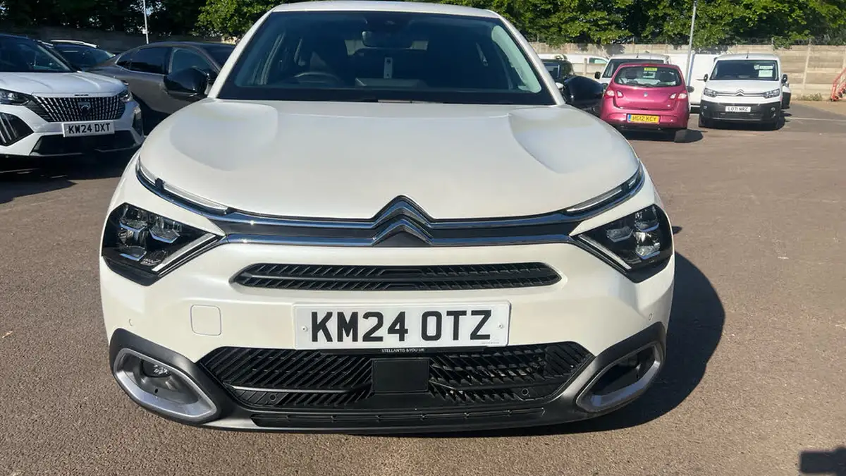 2024-citroen-c4-x-12-puretech-max-130ps-ss-eat8-big-45