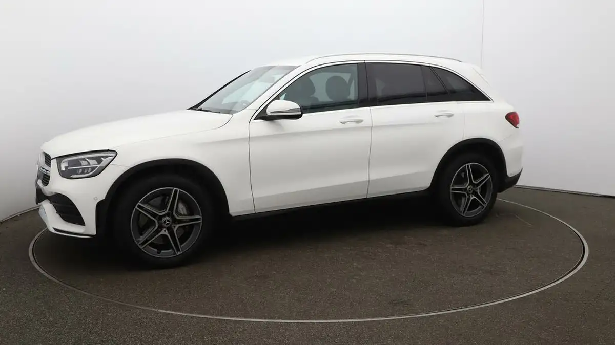 2019-mercedes-benz-glc-class-20d-glc220d-amg-line-station-wagon-5d-4matic-plus-big-64
