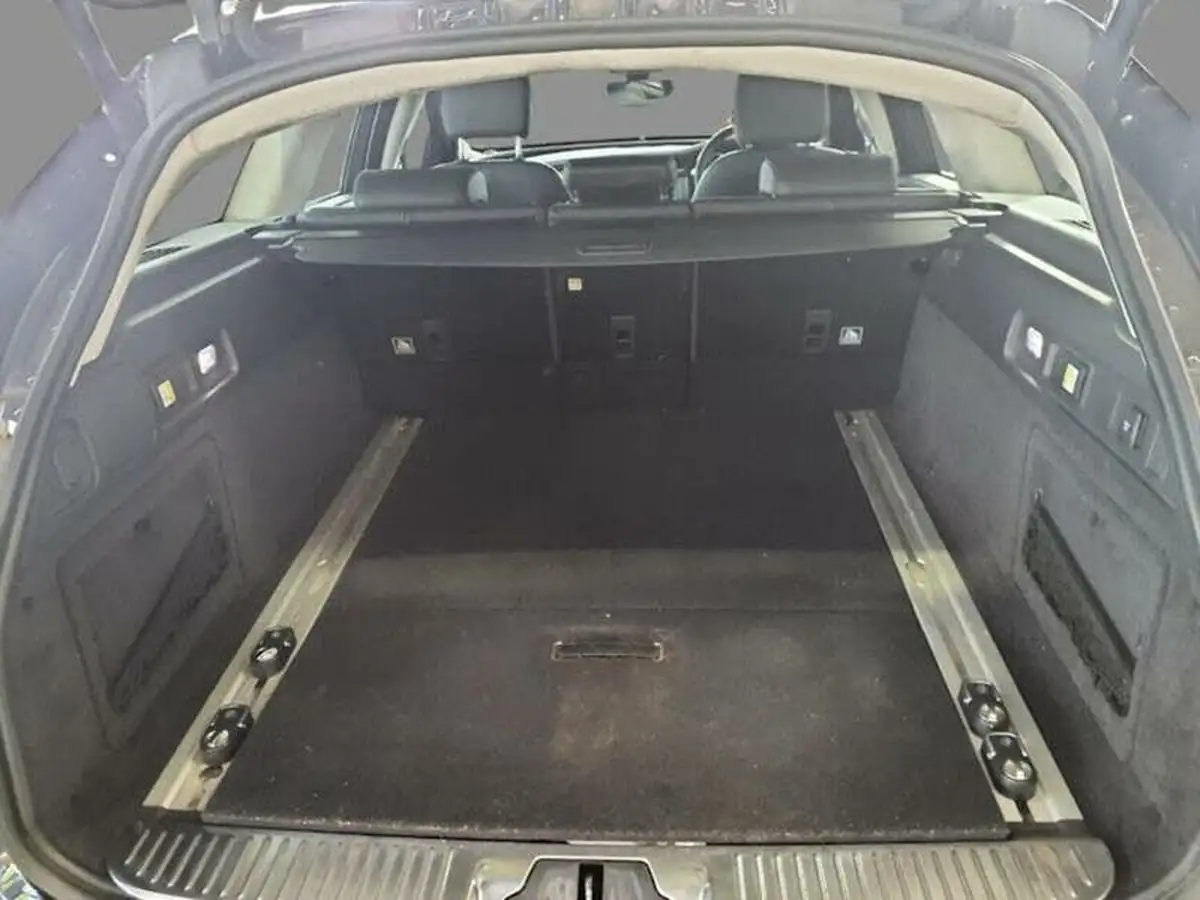 2018-jaguar-xf-20i-portfolio-249ps-sportbrake-5d-1997cc-big-9
