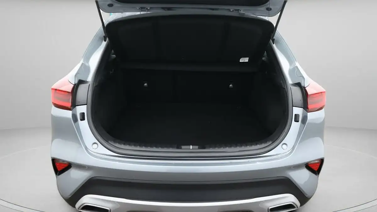 2022-kia-xceed-10-t-gdi-2-big-17