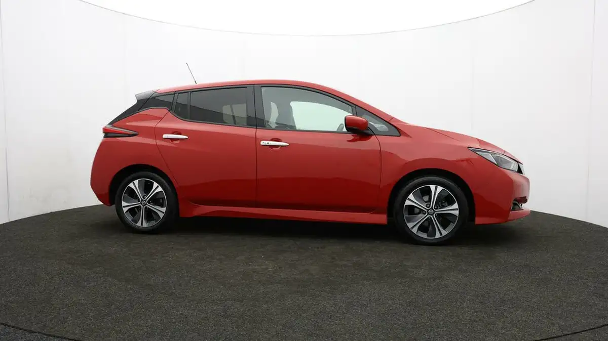 2020-nissan-leaf-e-n-connecta-big-42