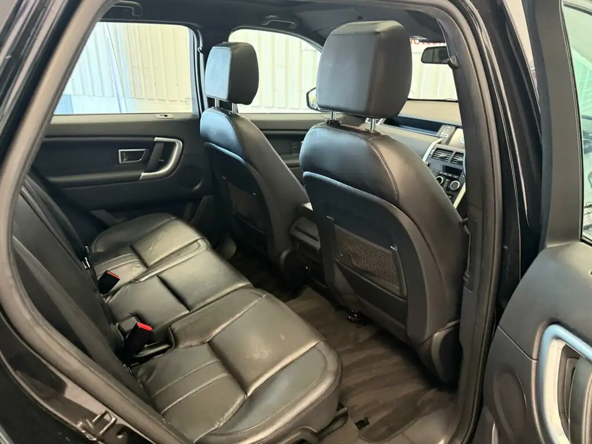 2016-land-rover-discovery-sport-20td4-hse-180ps-awd-ss-auto-big-18