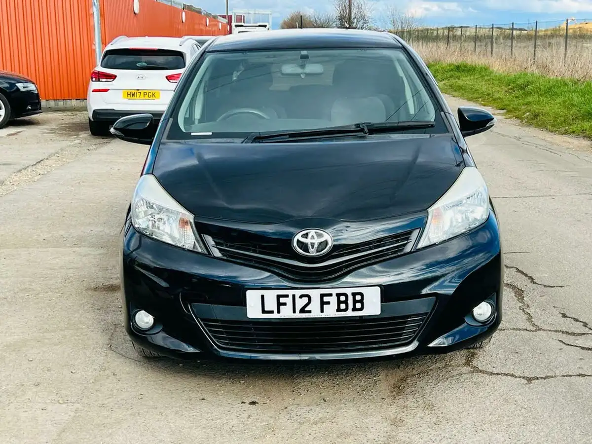 2012-toyota-yaris-133-tr-5d-m-drive-s-big-4