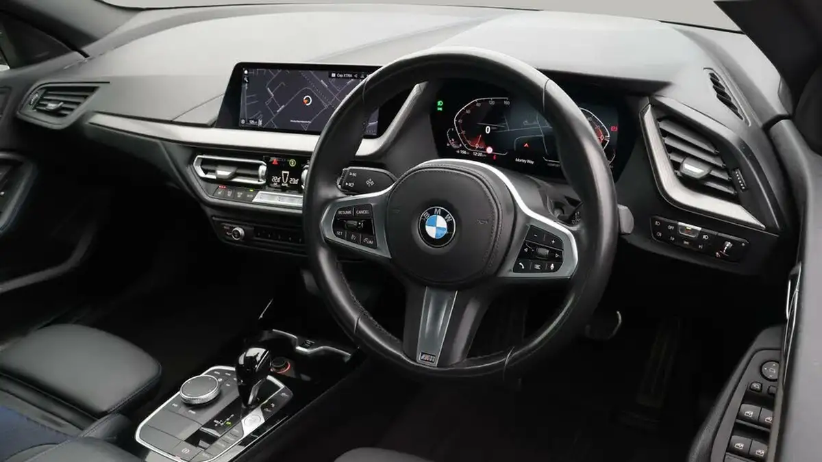 2022-bmw-2-series-15-218i-sport-lcp-coupe-4d-dct-big-9