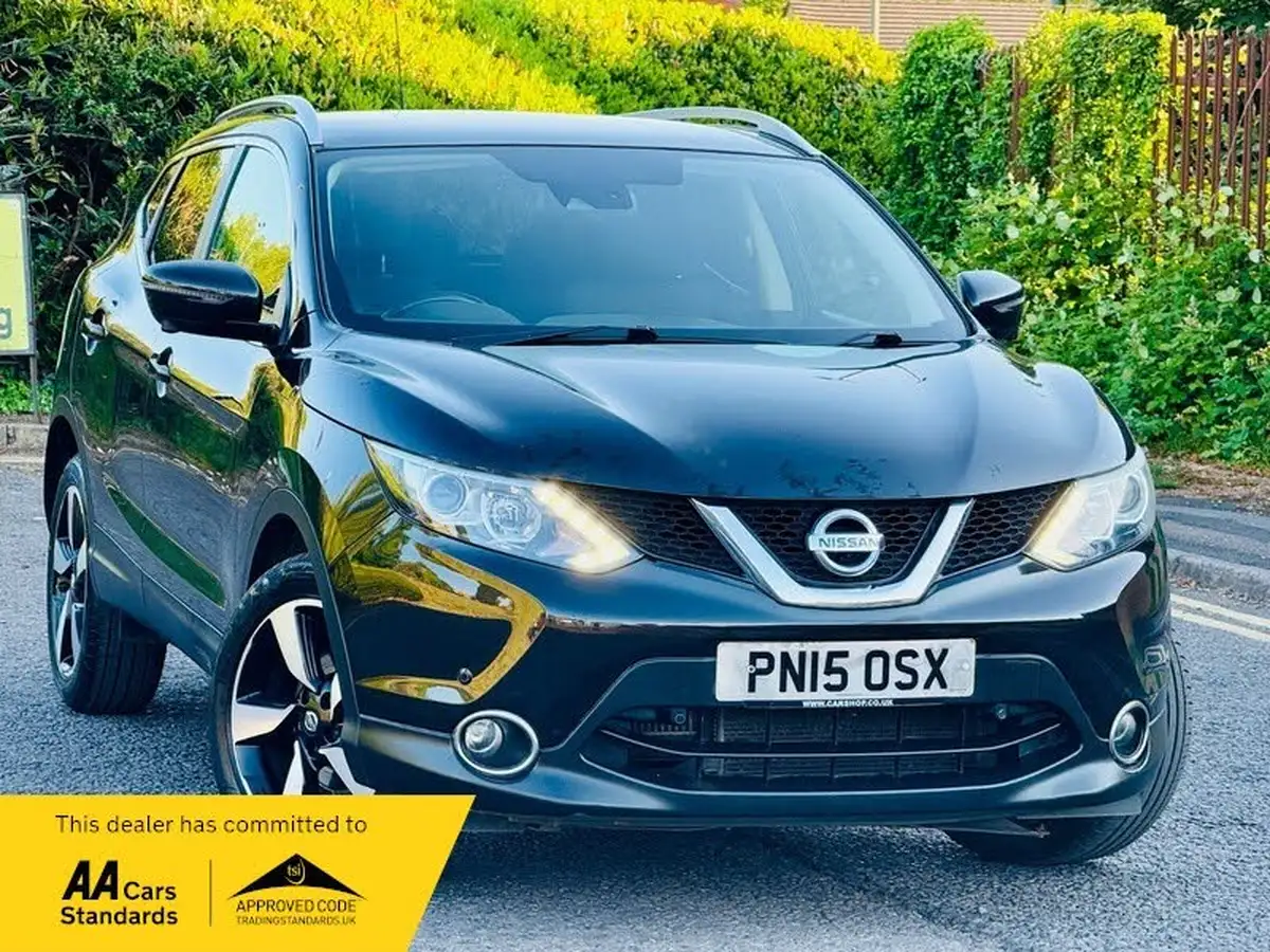 2015-nissan-qashqai-12-n-tec-big-0