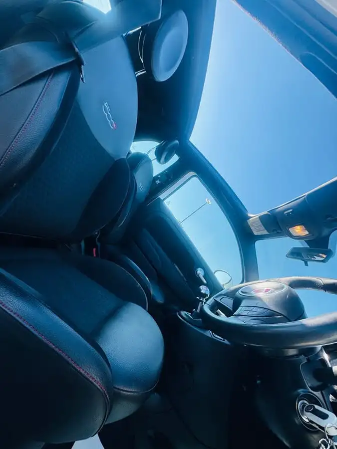 2013-fiat-500c-09-s-big-19