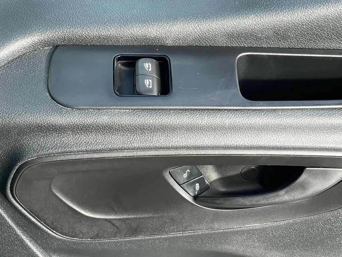 2020-mercedes-benz-sprinter-21cdi-316-l2h1-panel-van-rwd-eco-gear-360-big-25