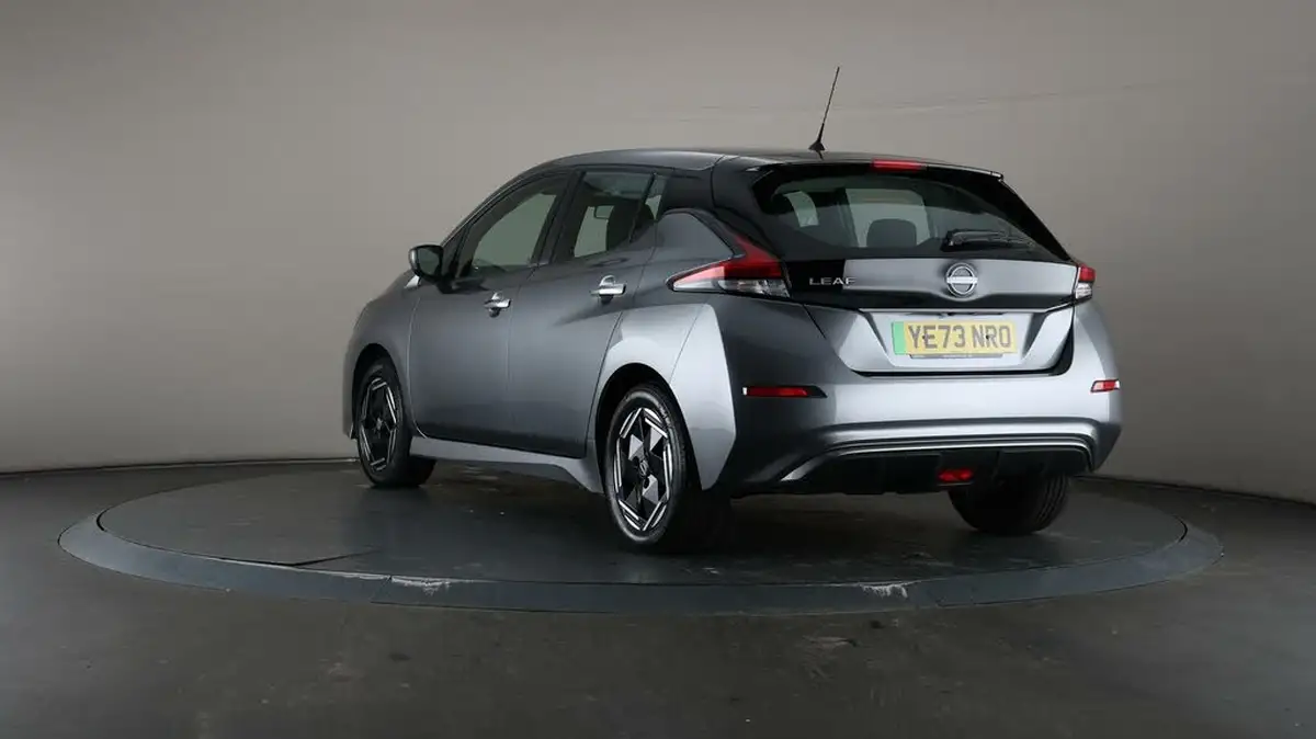 2023-nissan-leaf-e-acenta-39kwh-big-65