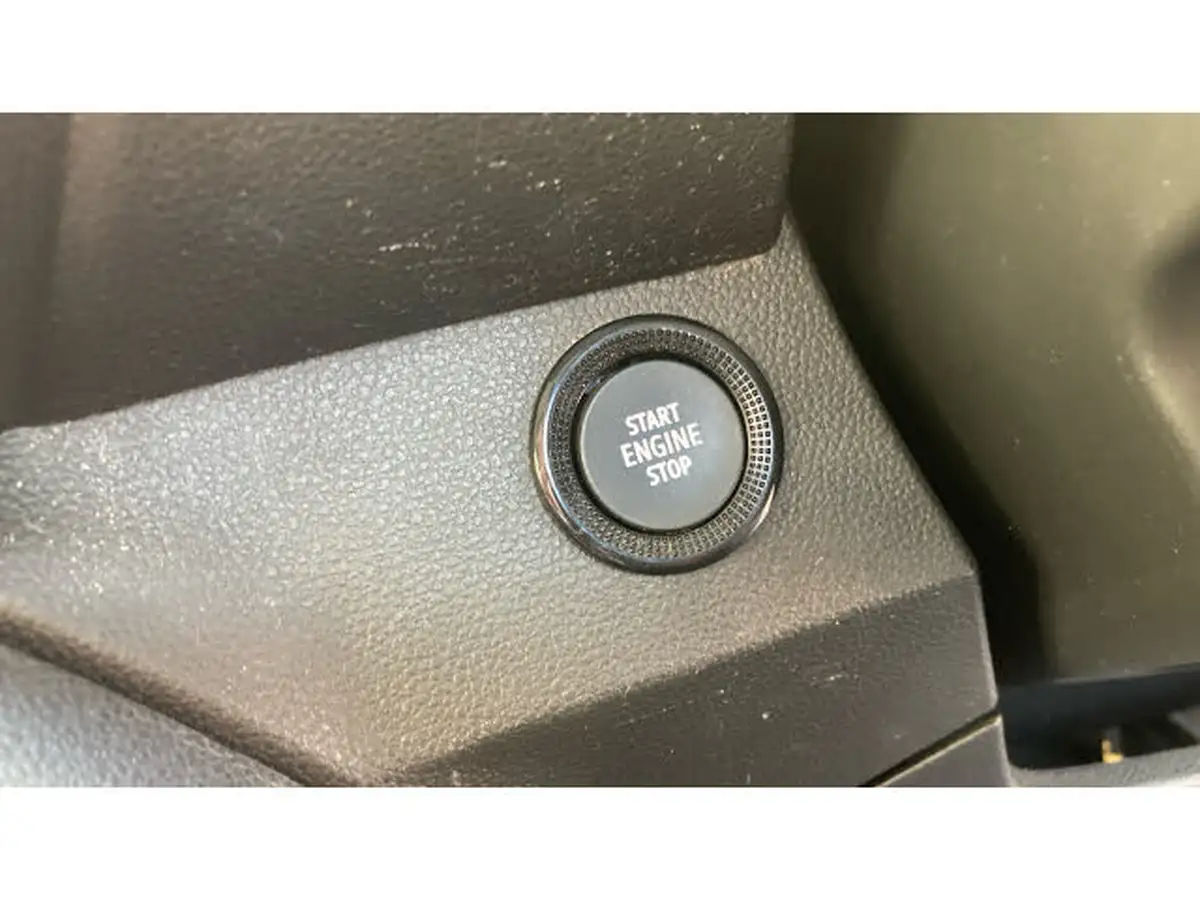 2021-dacia-sandero-10-tce-comfort-90bhp-big-24