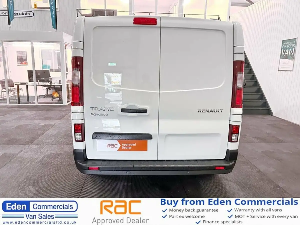 2024-renault-trafic-20dci-ll30-130-advance-panel-big-16