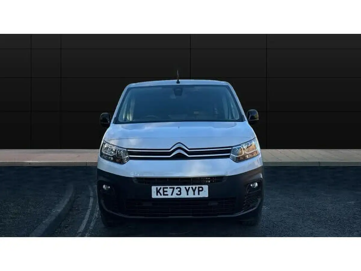 2024-citroen-berlingo-15-bluehdi-950-driver-edition-100pseu6d-big-2