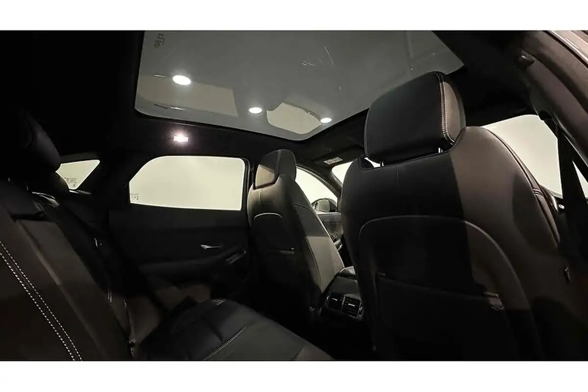 2023-jaguar-e-pace-15-p300e-r-dynamic-black-big-29