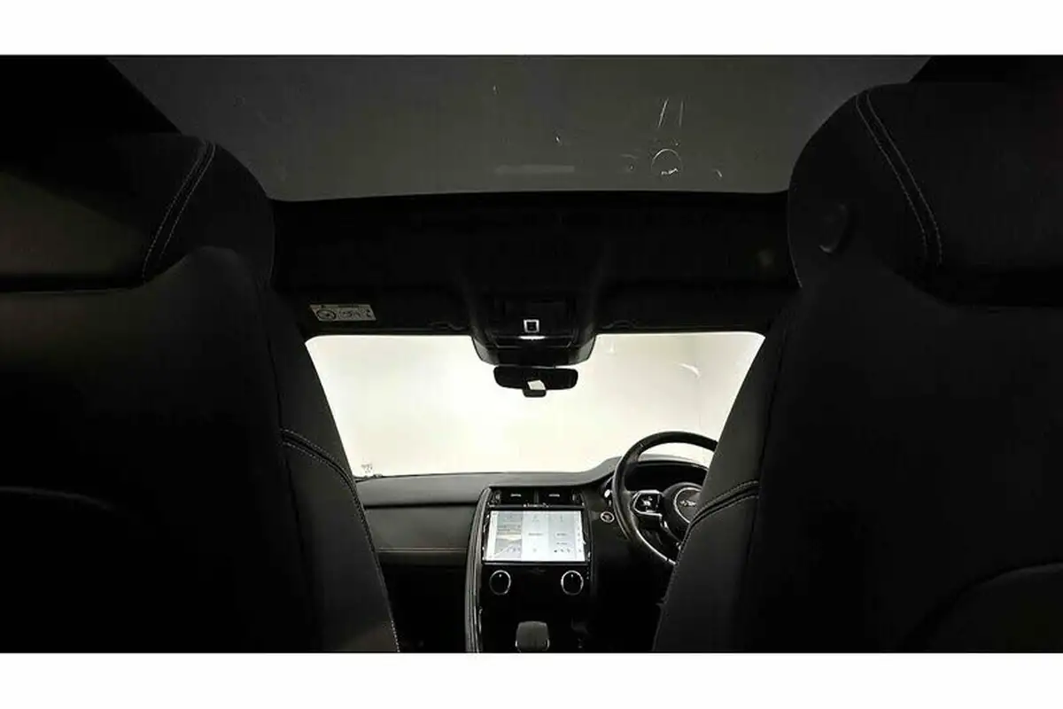 2023-jaguar-e-pace-15-p300e-r-dynamic-black-big-1