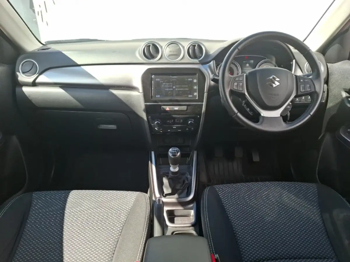 2025-alfa-romeo-tonale-15-sprint-big-2