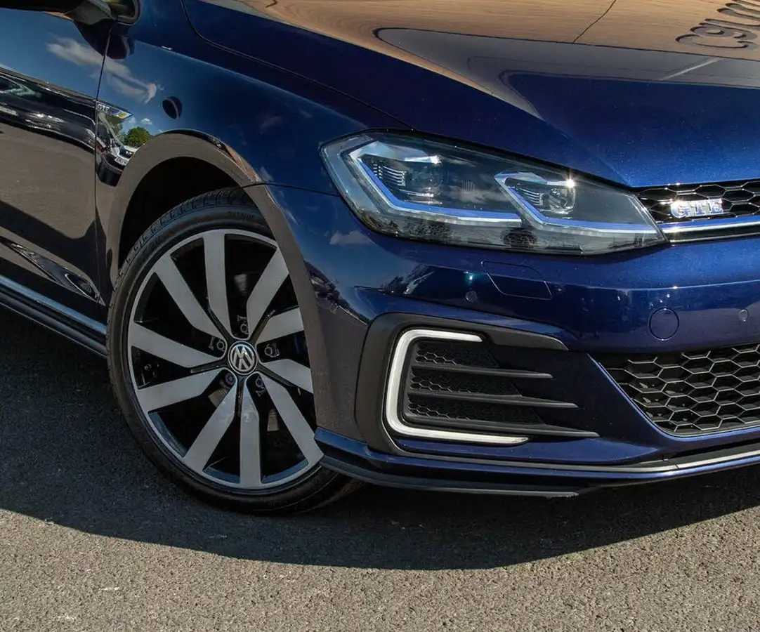 2018-volkswagen-golf-14-tsi-gte-advance-big-1