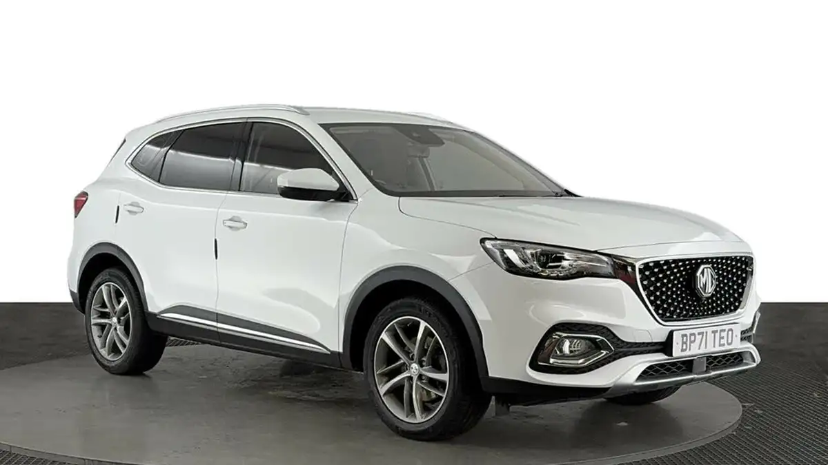 2022-mg-hs-15t-gdi-excite-162ps-dct-big-1