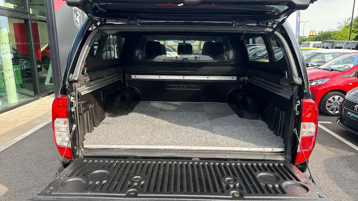 2021-nissan-navara-23dci-tt-tekna-8-navileather-big-18