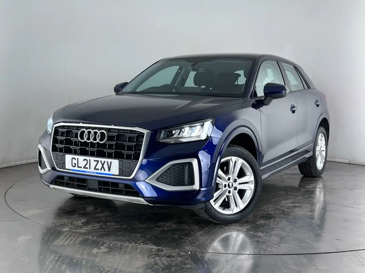 2021-audi-q2-10-30-tfsi-sport-big-41