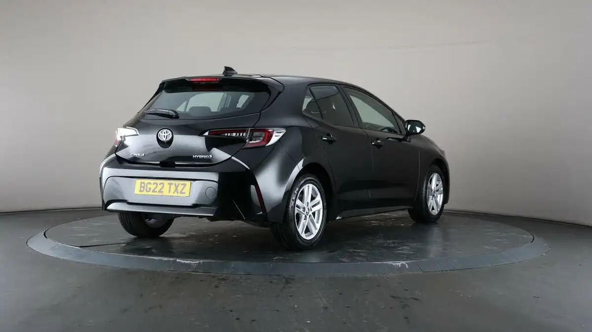 2022-toyota-corolla-18-vvt-i-icon-120bhp-trk-hatchback-5d-big-66