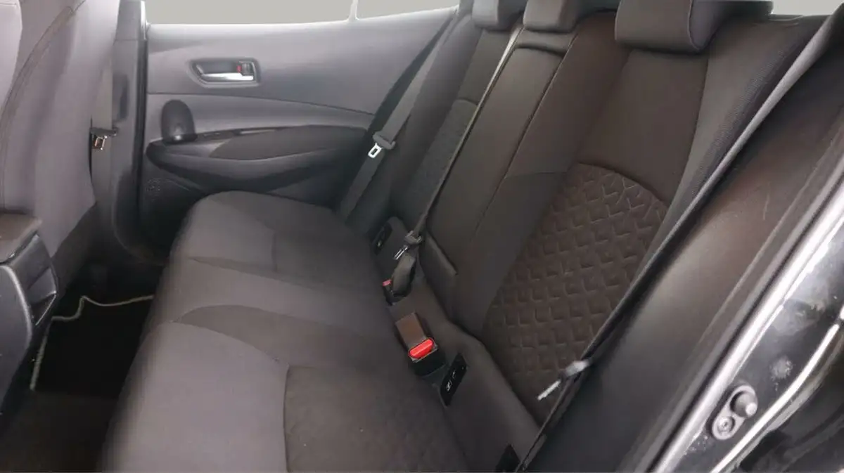 2022-toyota-corolla-18-vvt-i-icon-120bhp-trk-hatchback-5d-big-14