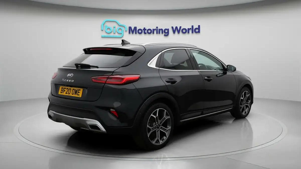 2020-kia-xceed-14-t-gdi-first-edition-big-6