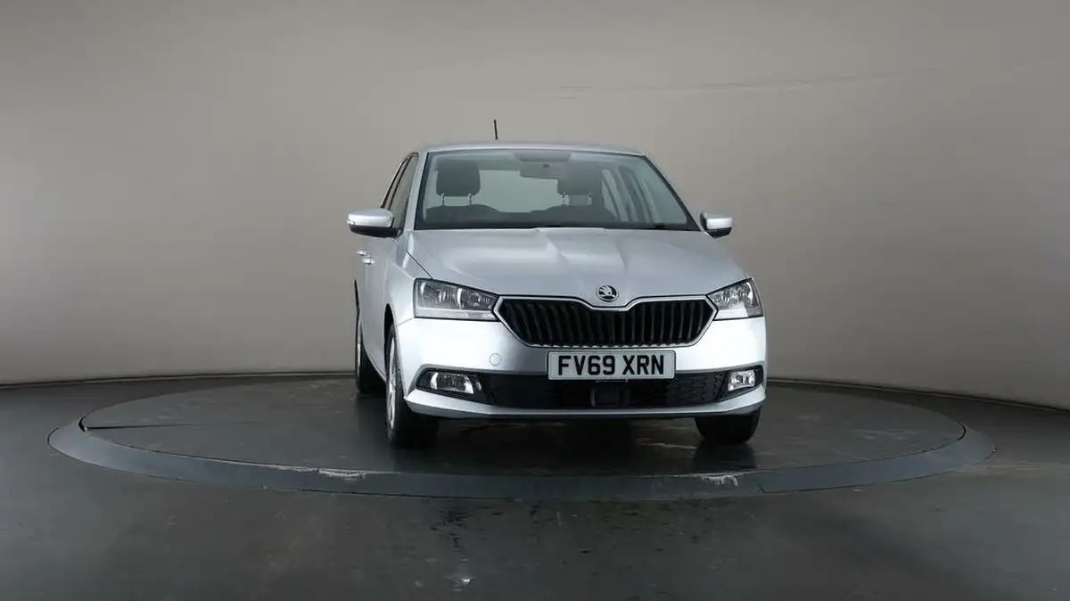 2019-skoda-fabia-10-mpi-se-60ps-hatchback-big-47