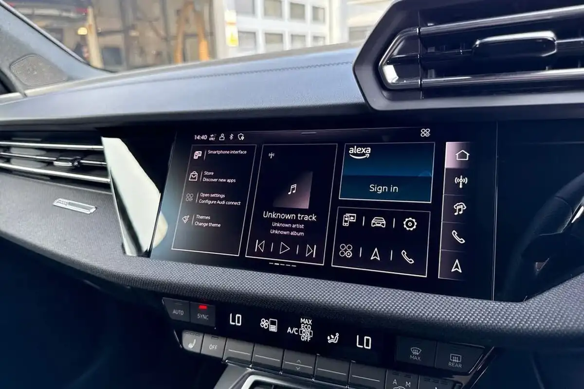 2024-audi-a3-15-35-tfsi-black-edition-saloon-4d-big-31