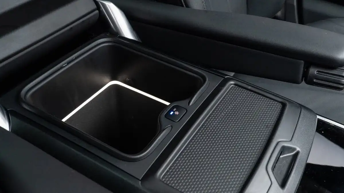 2024-land-rover-range-rover-30-d350-hse-big-34