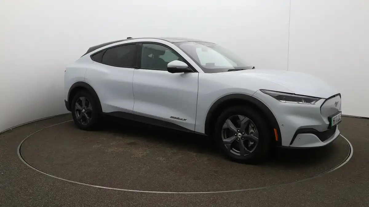 2022-ford-mustang-mach-e-e-extended-range-294ps-big-43