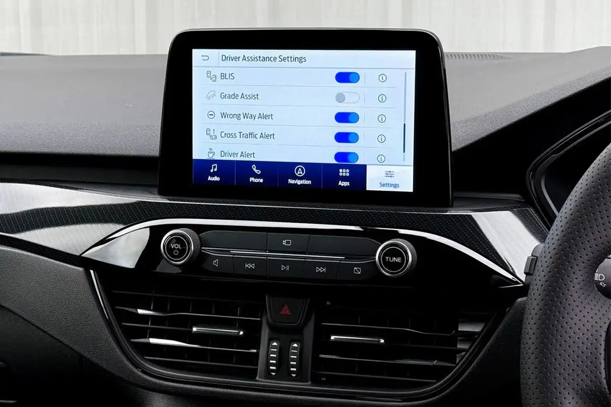2024-ford-kuga-25t-st-line-x-edition-190ps-fhev-big-24