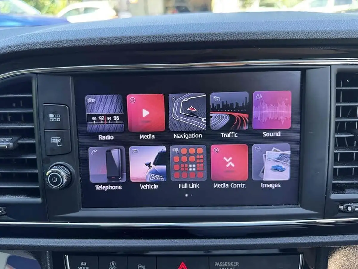 2020-seat-leon-15-tsi-evo-fr-150ps-estate-dsg-big-21