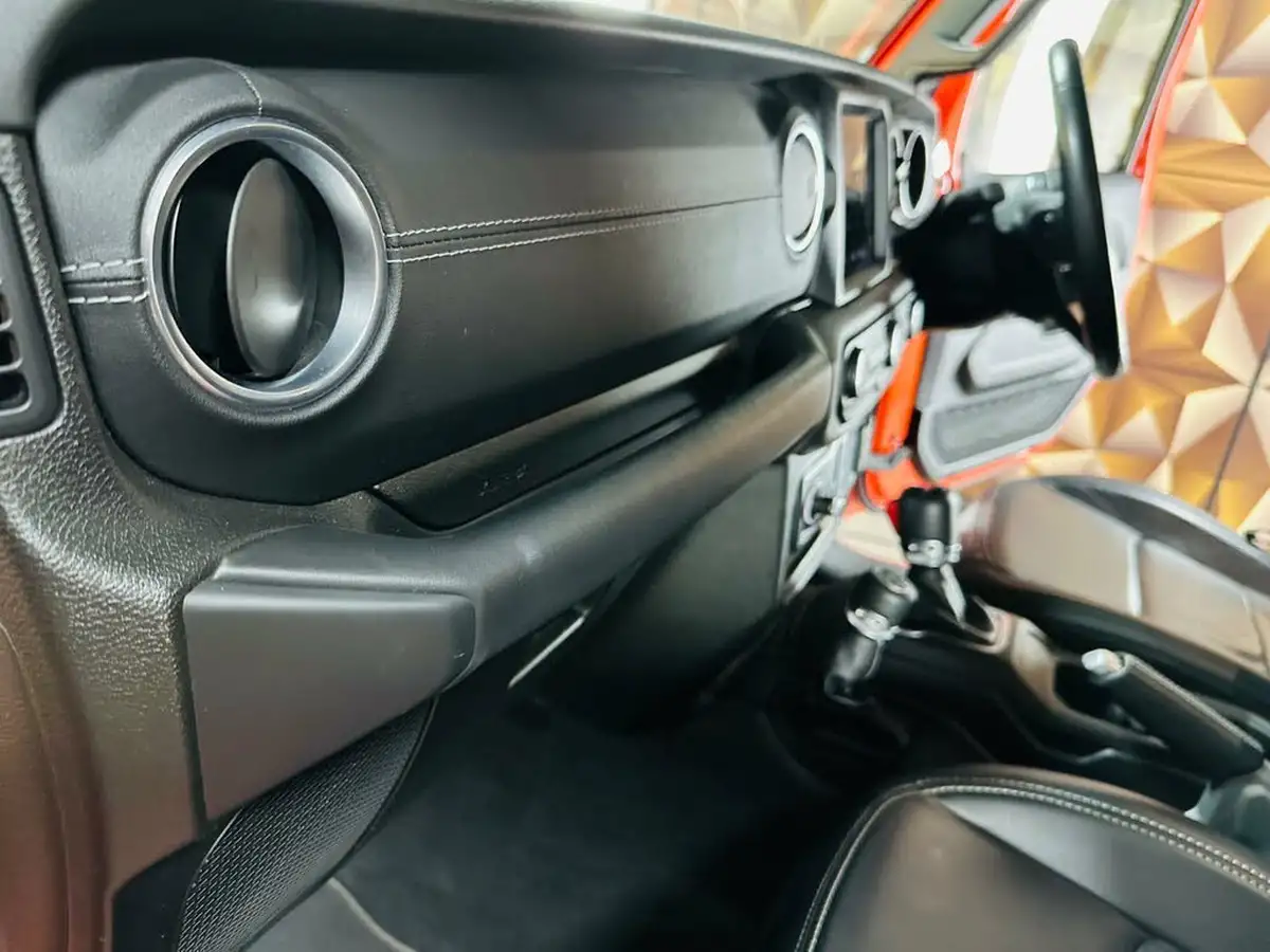 2020-jeep-wrangler-22-multijet-ii-overland-hard-3d-big-62