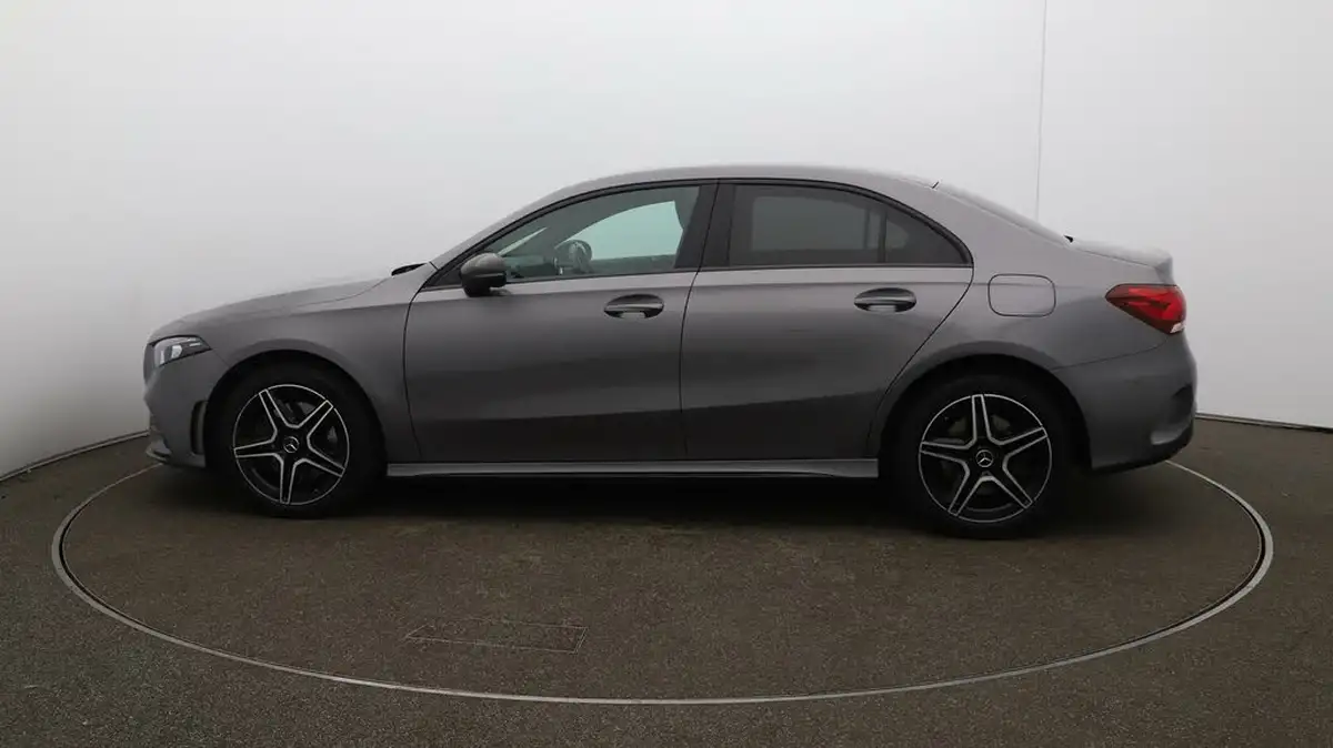 2021-mercedes-benz-a-class-20-a250-amg-line-executive-edition-saloon-4d-big-56