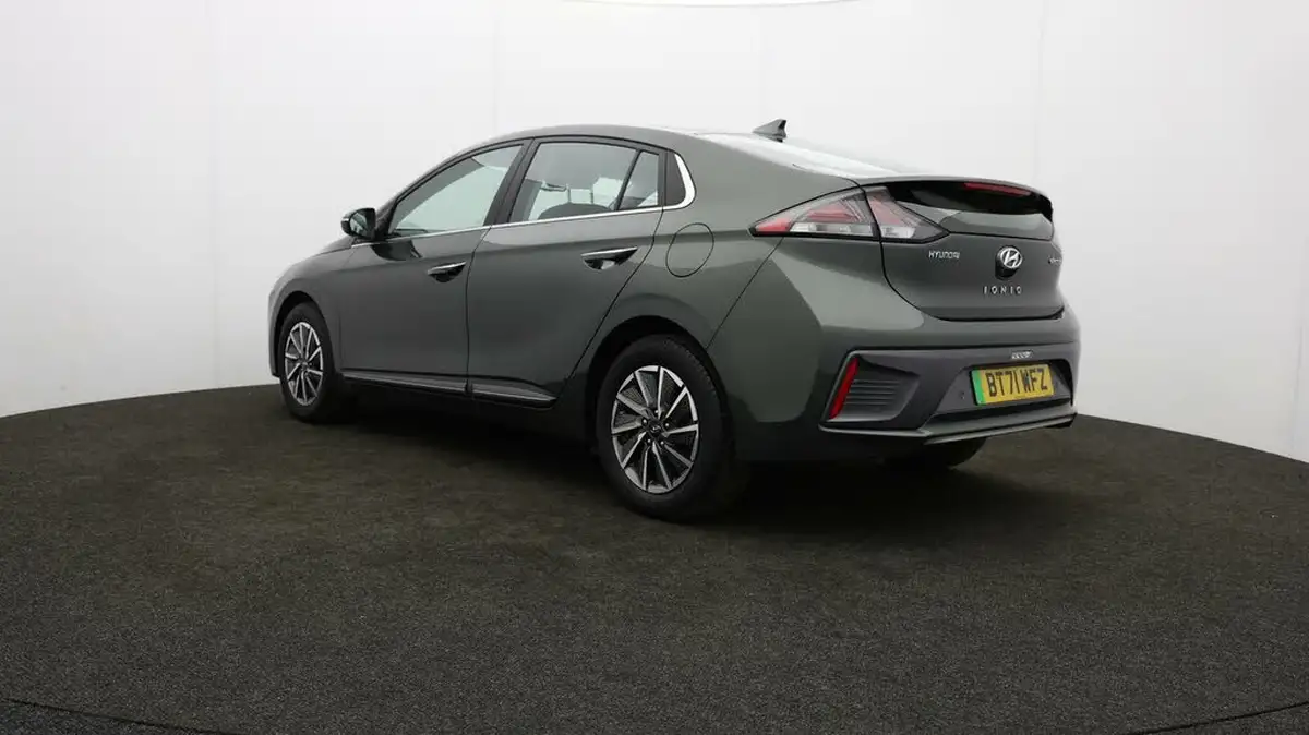 2022-hyundai-ioniq-e-premium-electric-big-76