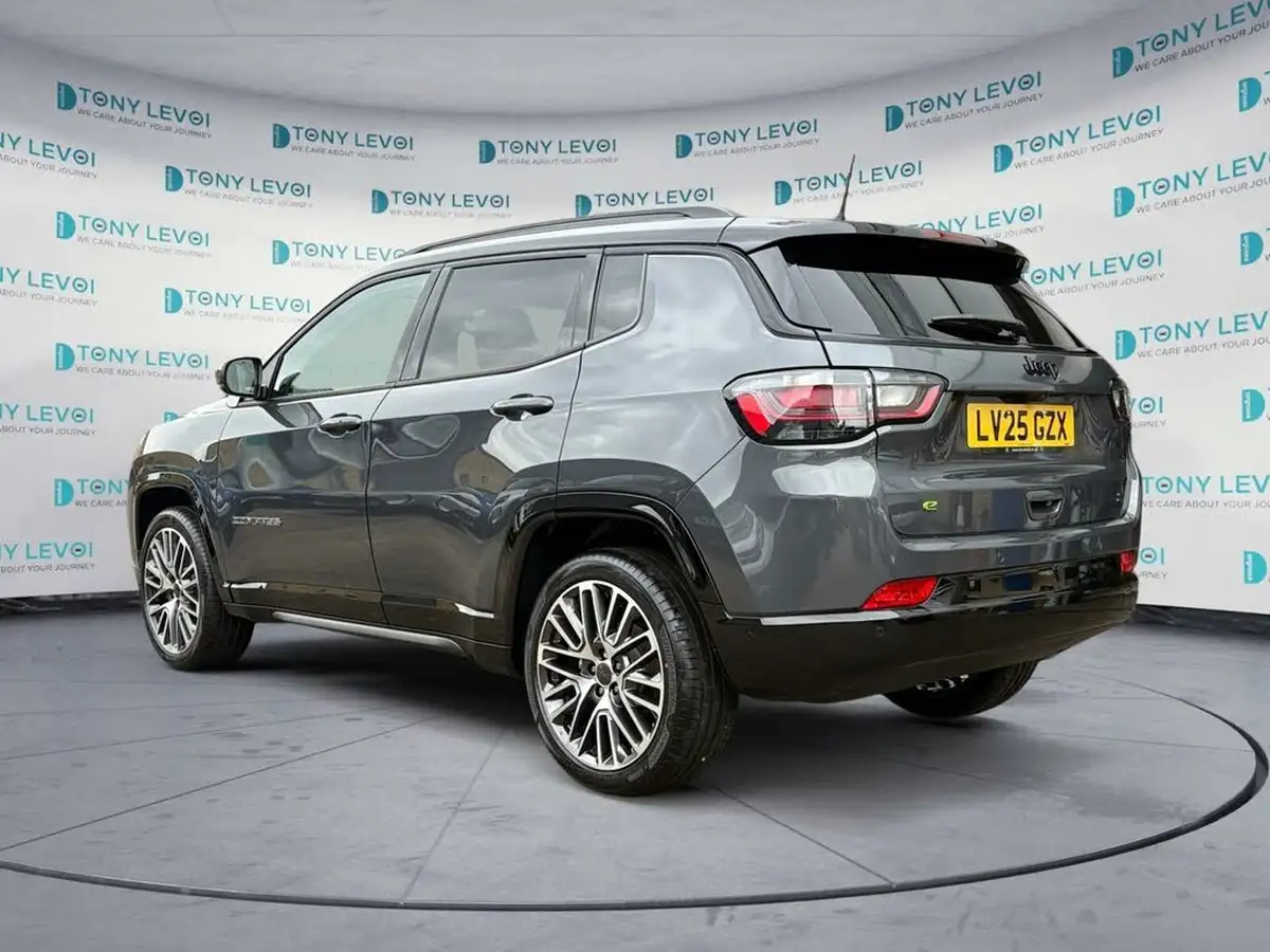 2025-jeep-compass-15-altitude-big-2